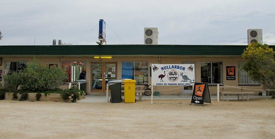 Best Restaurants Along the Eyre Highway